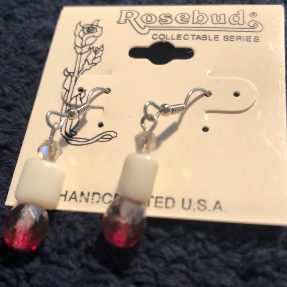 🌸3/$20🌸 Rosebud handcrafted earrings